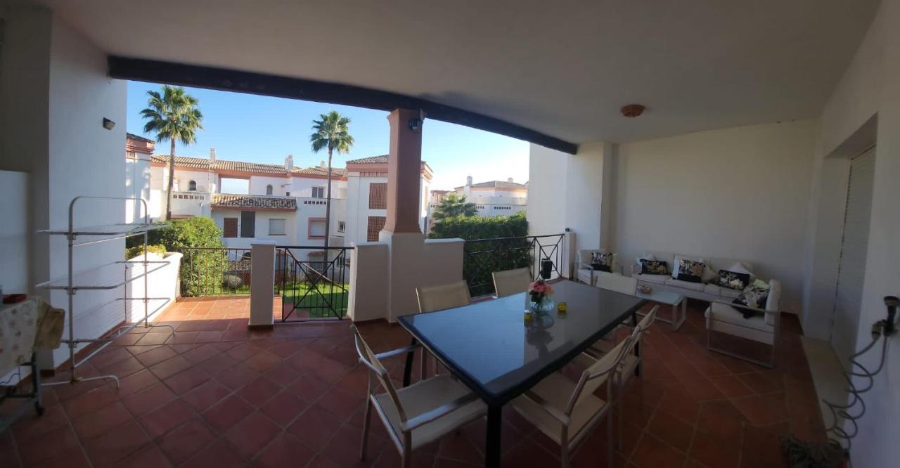 Appartamento Apartamento Familiar Con Jardin Y Terraza Privada La La Alcaidesa Esterno foto