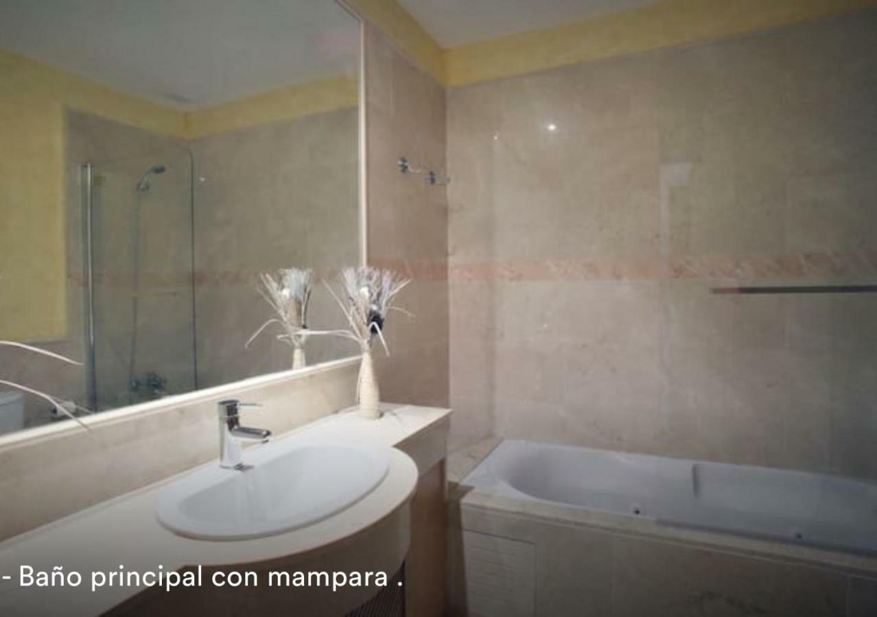 Appartamento Apartamento Familiar Con Jardin Y Terraza Privada La La Alcaidesa Esterno foto